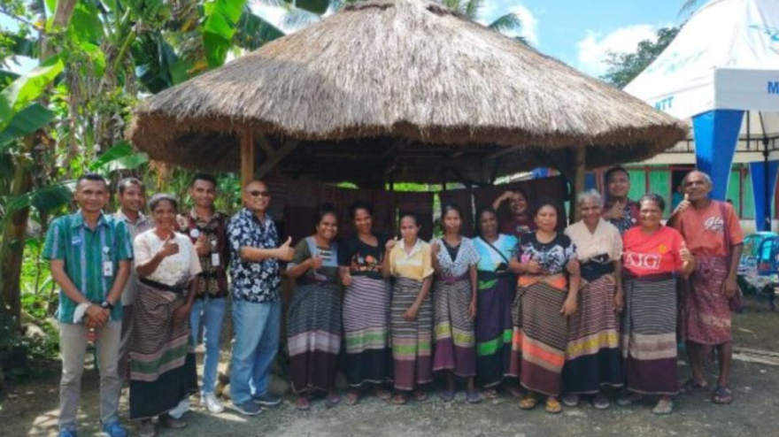 Bank NTT Bangun Rumah Tenun untuk Desa Beaneno, Malaka, Tingkatkan Ekonomi Kreatif